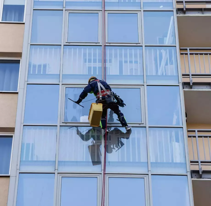 Une clarté parfaite pour des surfaces étincelantes et sans traces