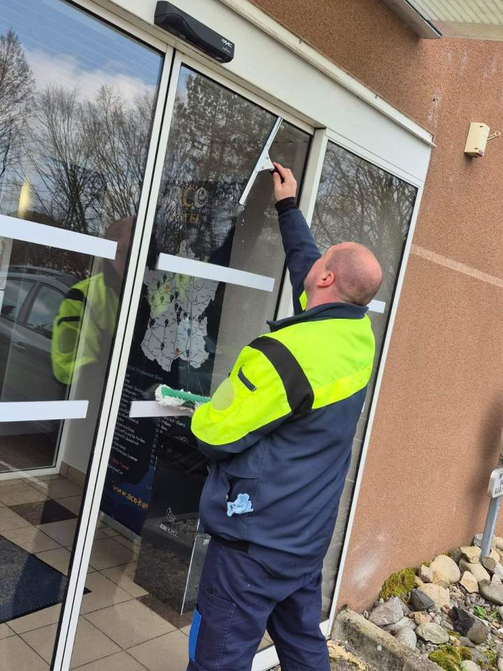 Nettoyage des surfaces vitrées Clermont-Ferrand