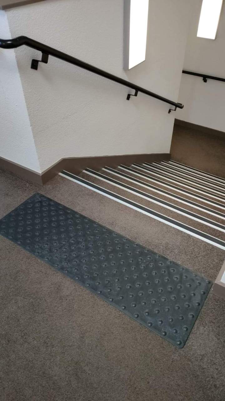 e06eb957 92d9 44d1 ac7b 0d34cadd5838